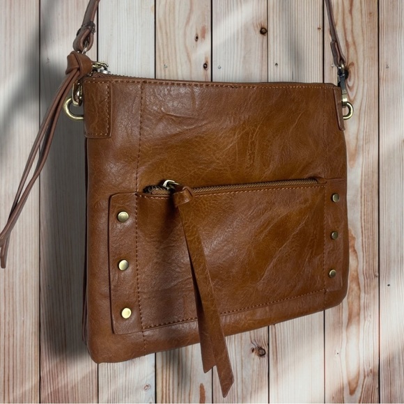 ANTIK KRAFT Savannah Crossbody - Picture 3 of 16